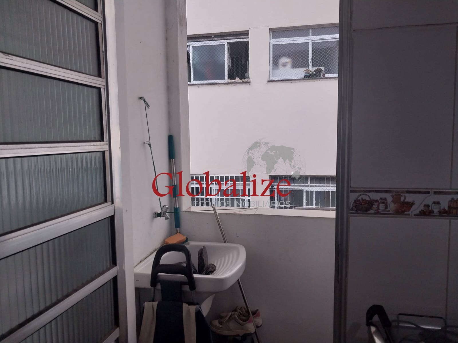 Apartamento à venda com 2 quartos, 68m² - Foto 9