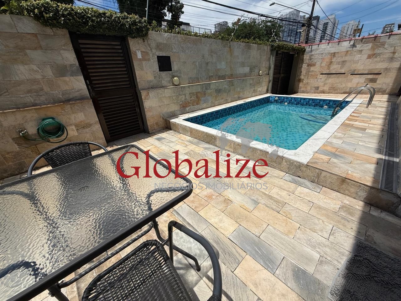 Sobrado, 3 quartos, 185 m² - Foto 1