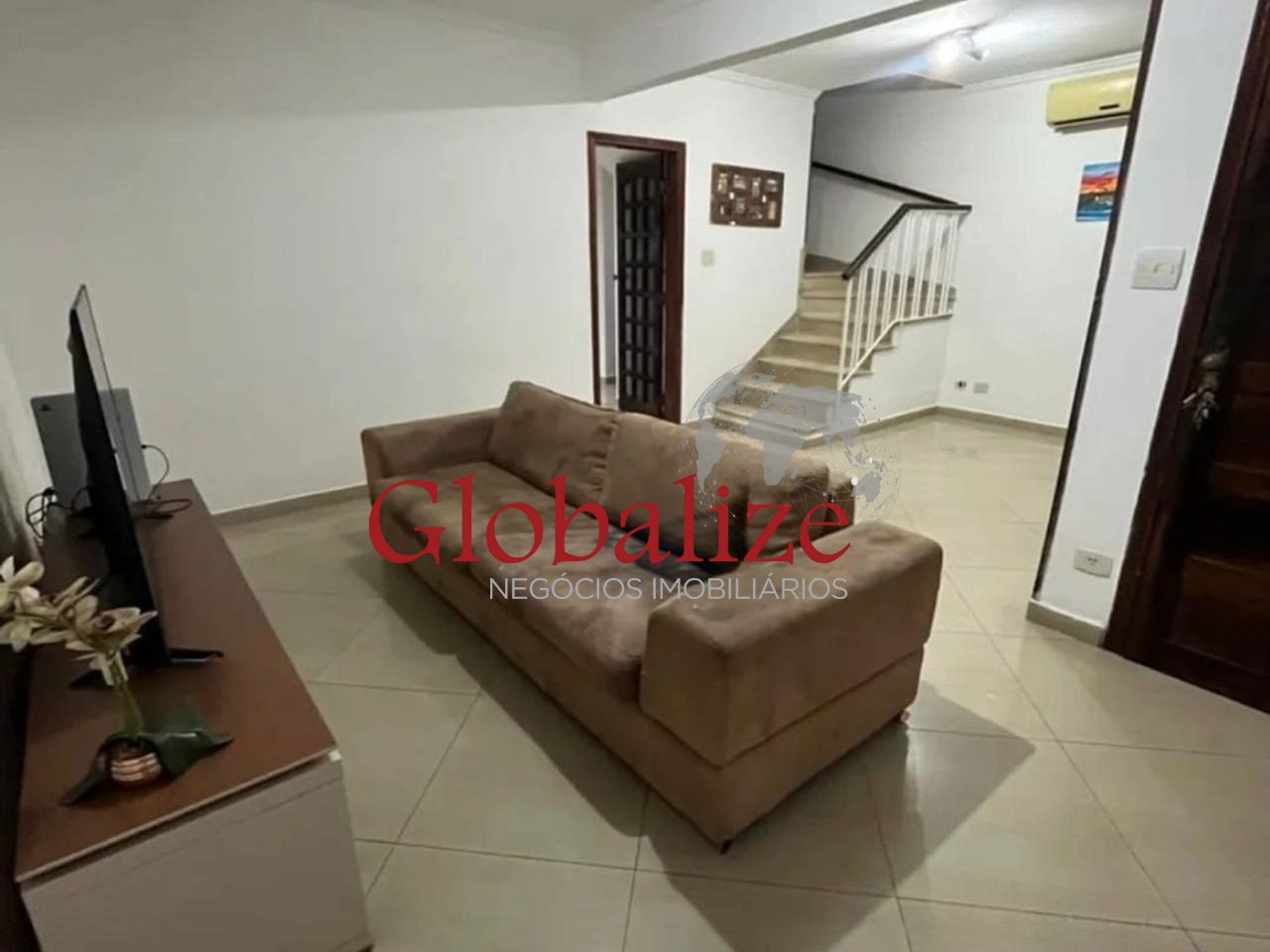 Casa, 3 quartos, 168 m² - Foto 2