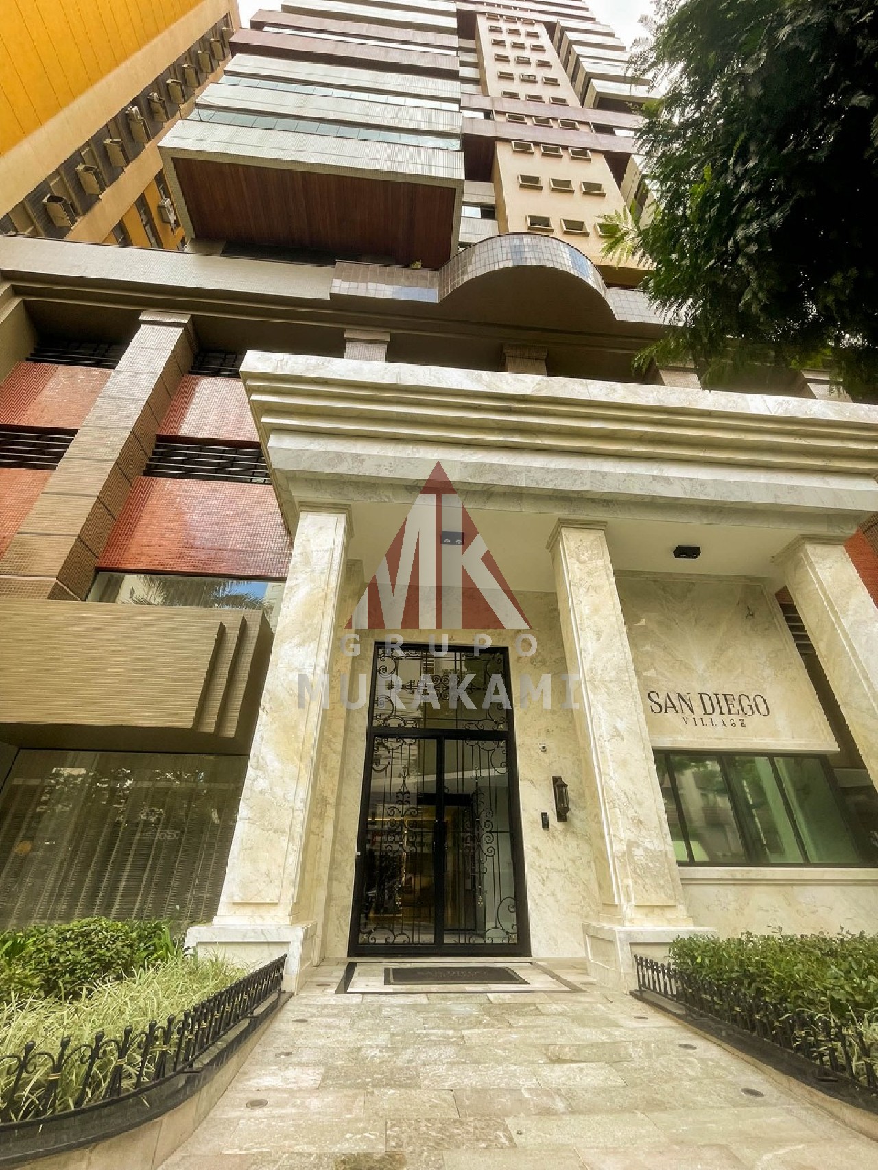 Apartamento à venda com 4 quartos, 437m² - Foto 1