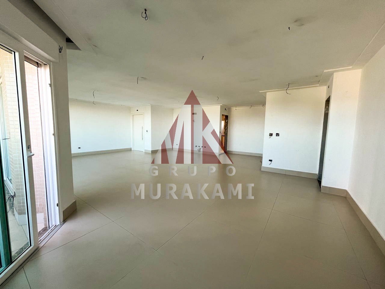 Apartamento à venda com 3 quartos, 238m² - Foto 3