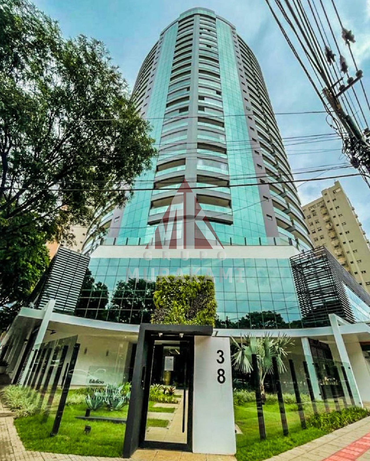 Apartamento à venda com 4 quartos, 234m² - Foto 1