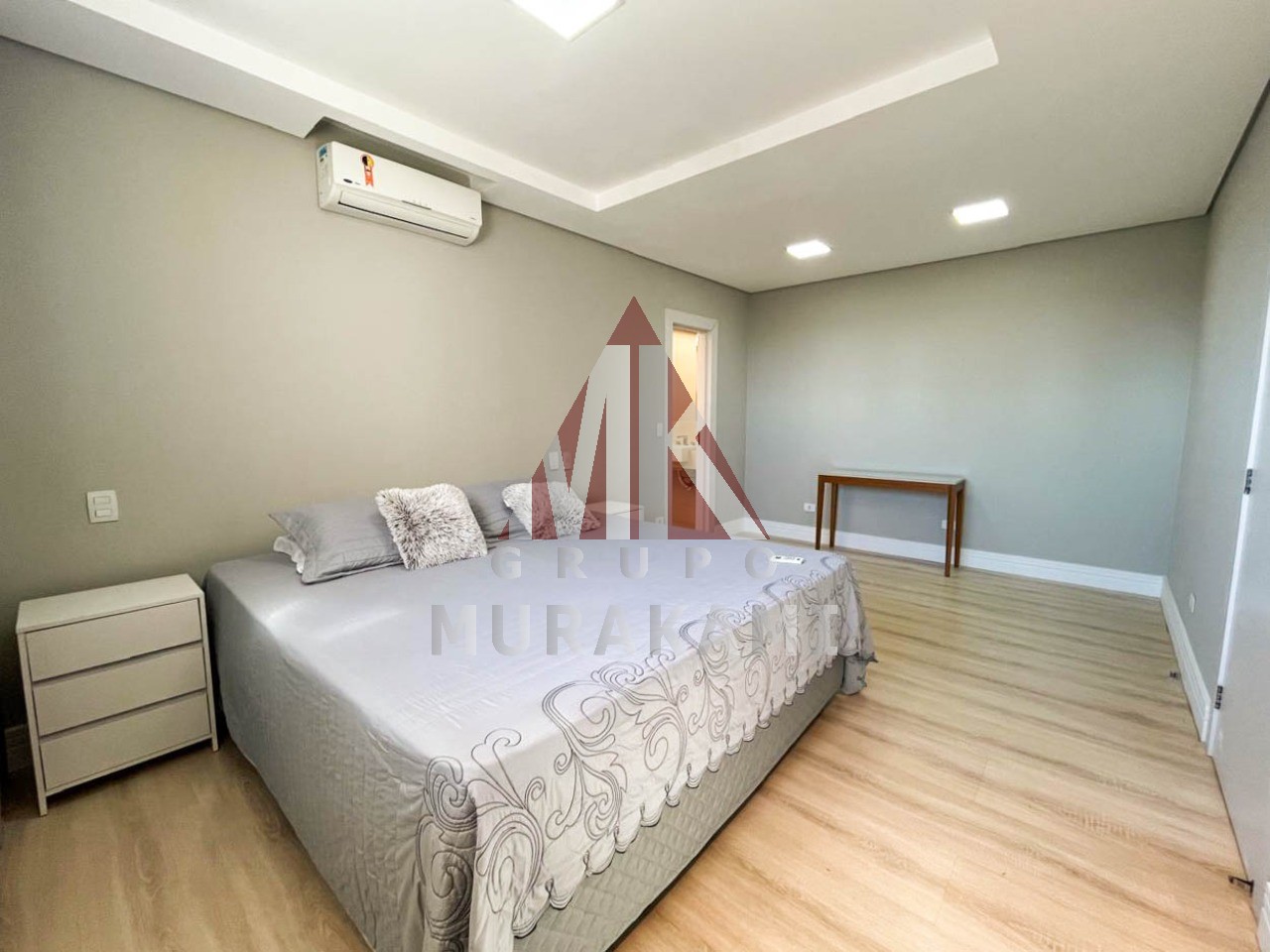 Apartamento à venda com 3 quartos, 137m² - Foto 17