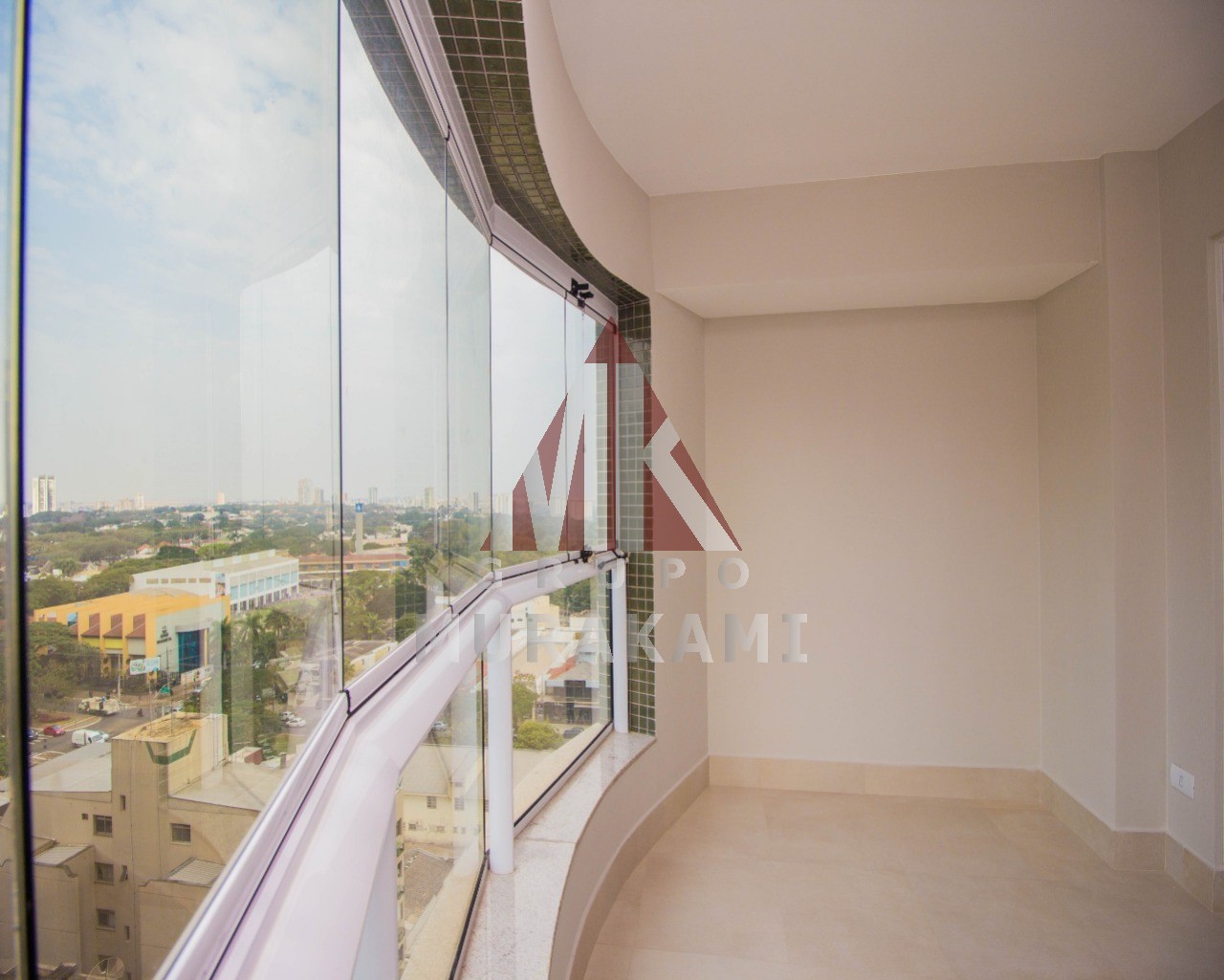 Apartamento para alugar com 4 quartos, 220m² - Foto 15