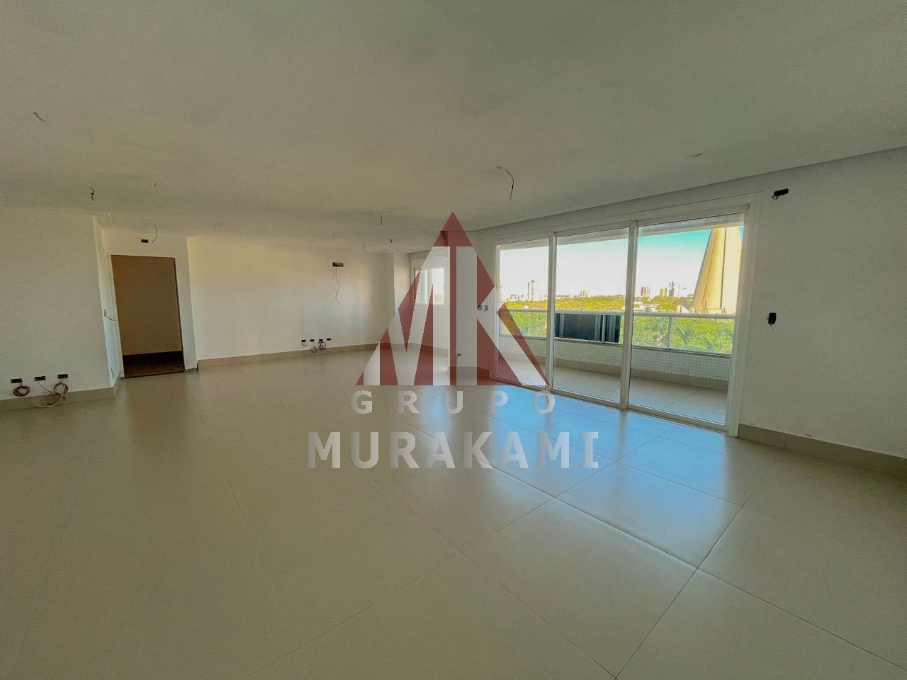 Apartamento à venda com 3 quartos, 238m² - Foto 4