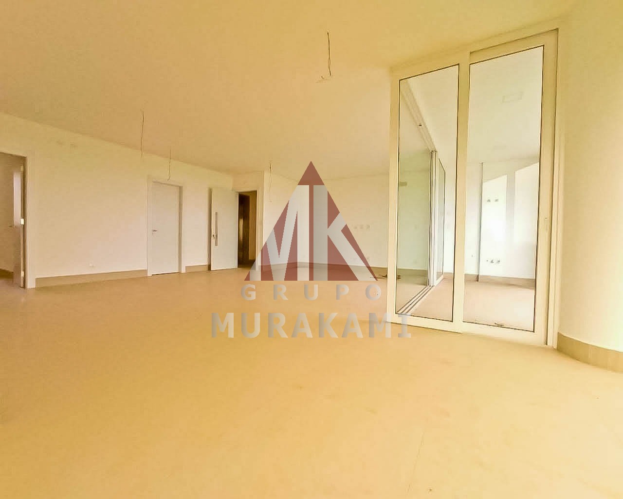 Apartamento à venda com 4 quartos, 234m² - Foto 5