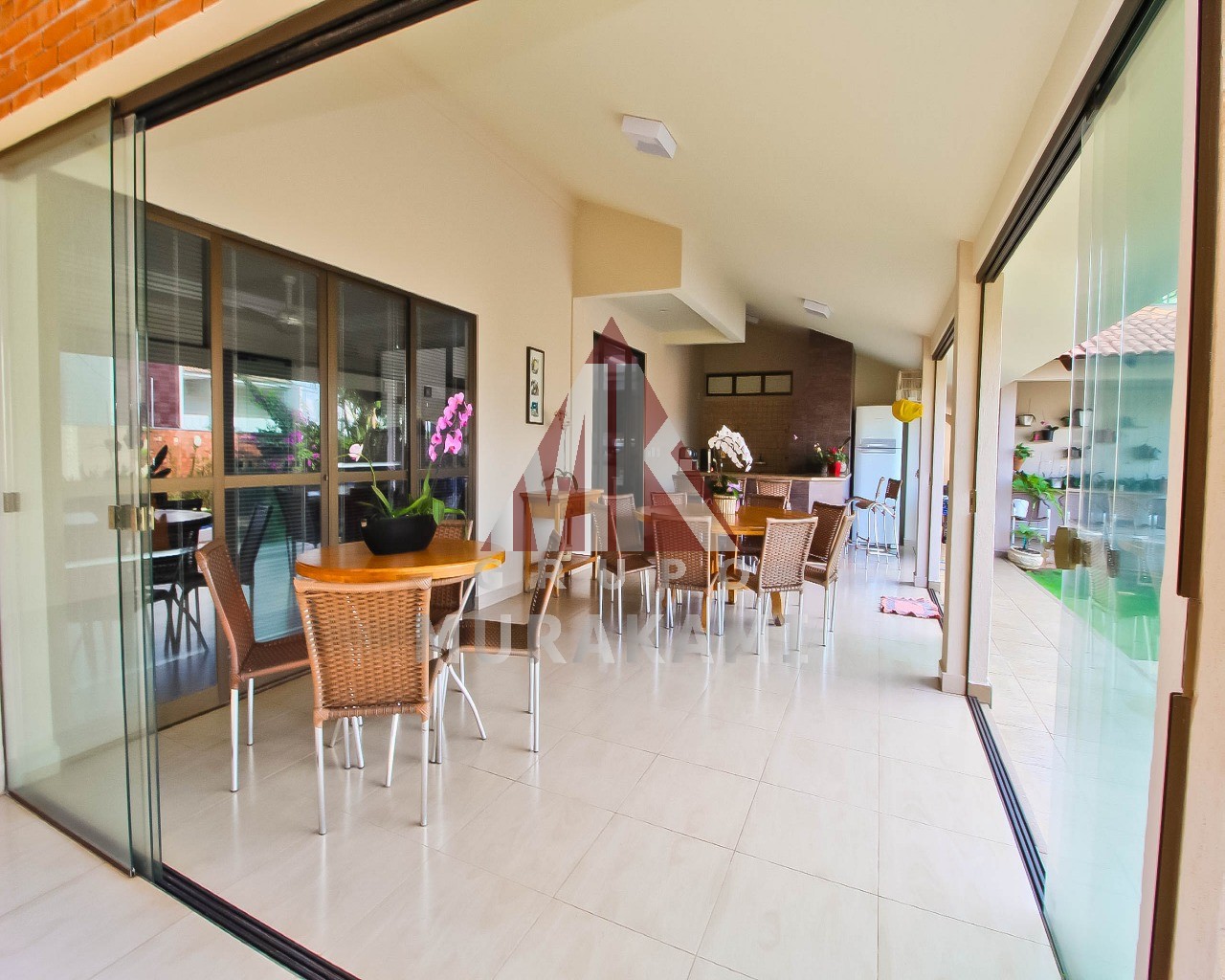 Casa de Condomínio à venda com 4 quartos, 544m² - Foto 25