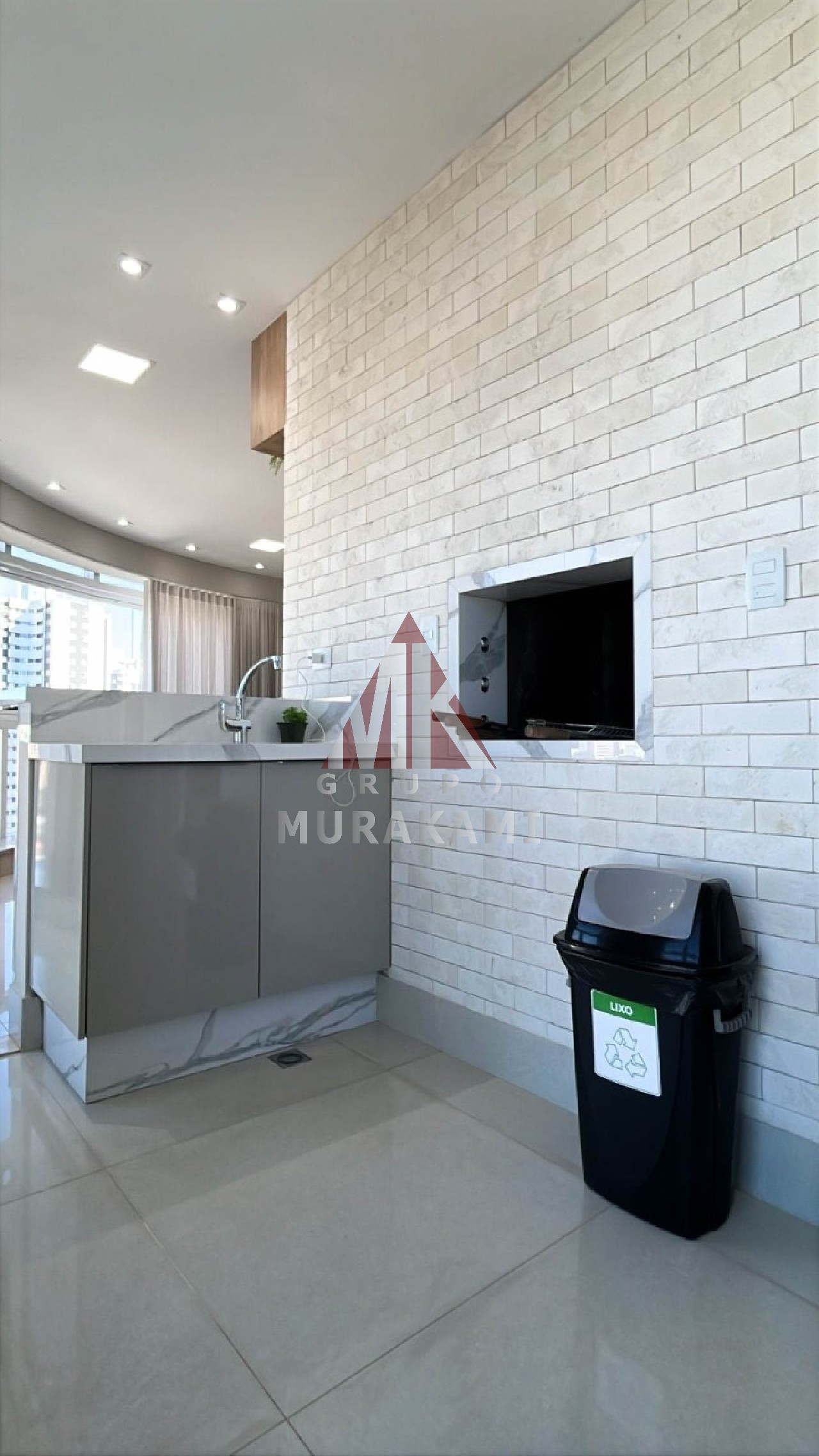 Apartamento à venda com 3 quartos, 137m² - Foto 13