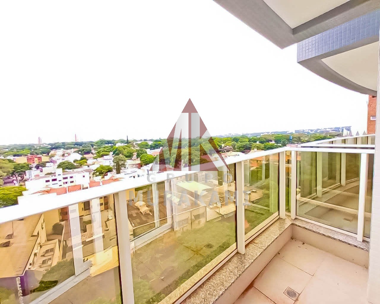 Apartamento à venda com 4 quartos, 234m² - Foto 10