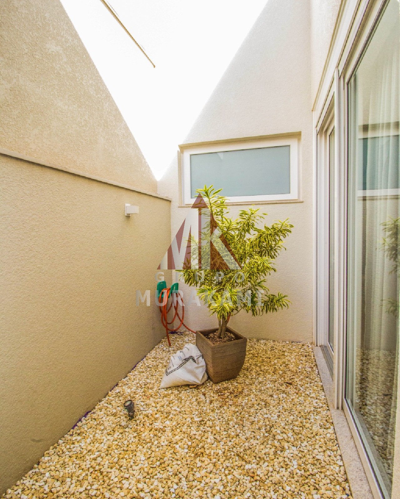 Casa de Condomínio à venda com 4 quartos, 317m² - Foto 33