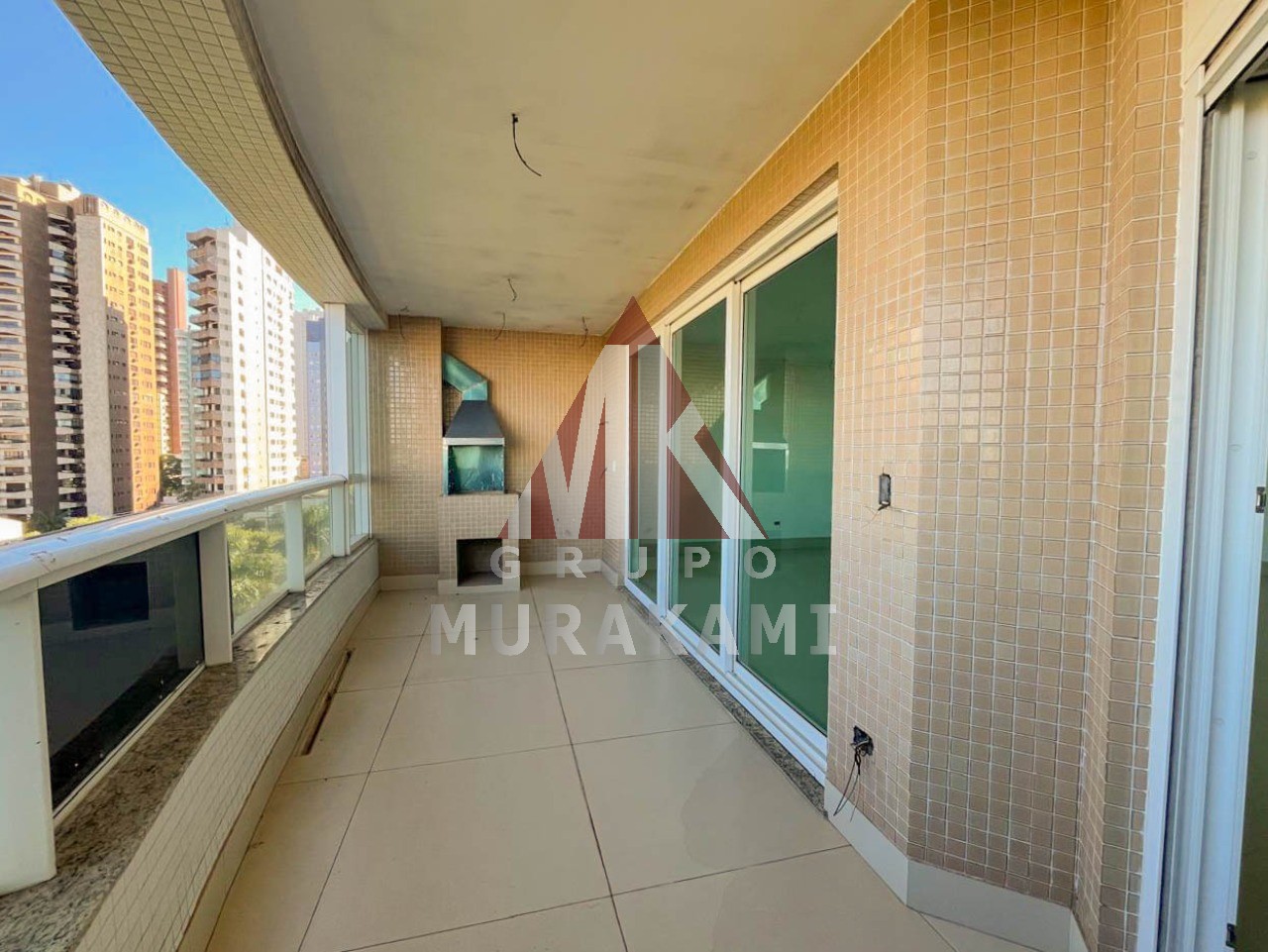 Apartamento à venda com 3 quartos, 238m² - Foto 9