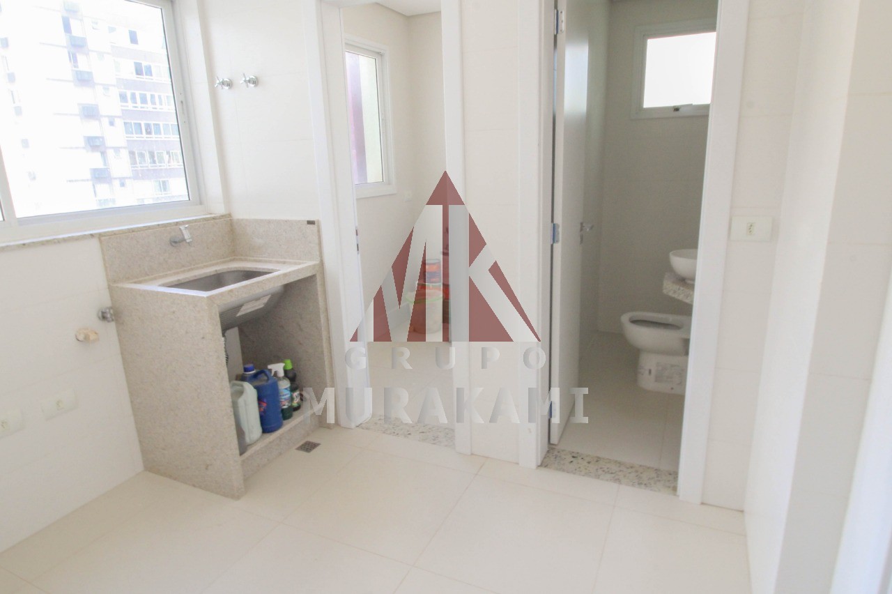Apartamento à venda com 3 quartos, 207m² - Foto 10