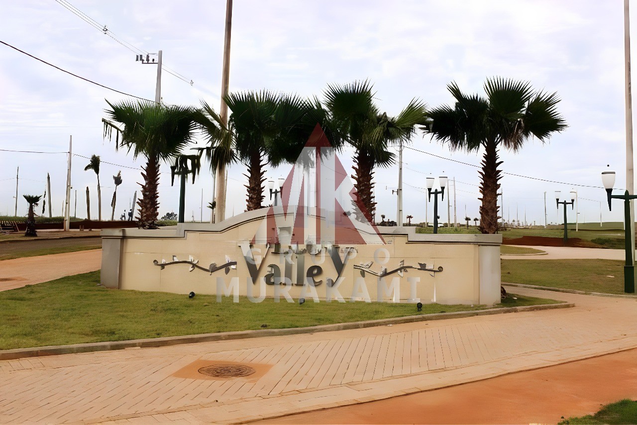 Terreno à venda, 810m² - Foto 1