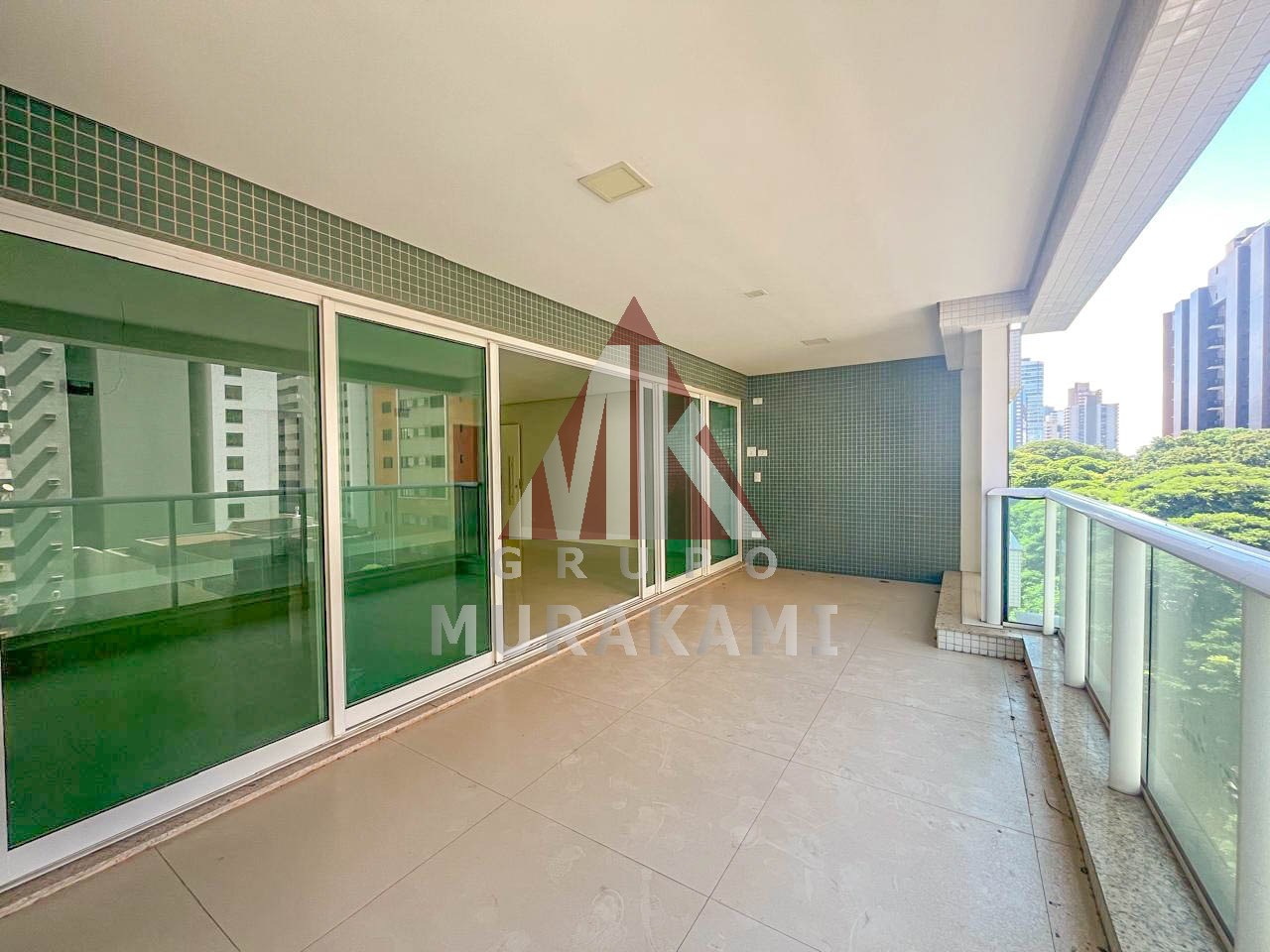 Apartamento à venda com 3 quartos, 207m² - Foto 5