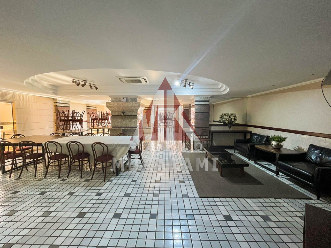 Apartamento à venda com 3 quartos, 189m² - Foto 40