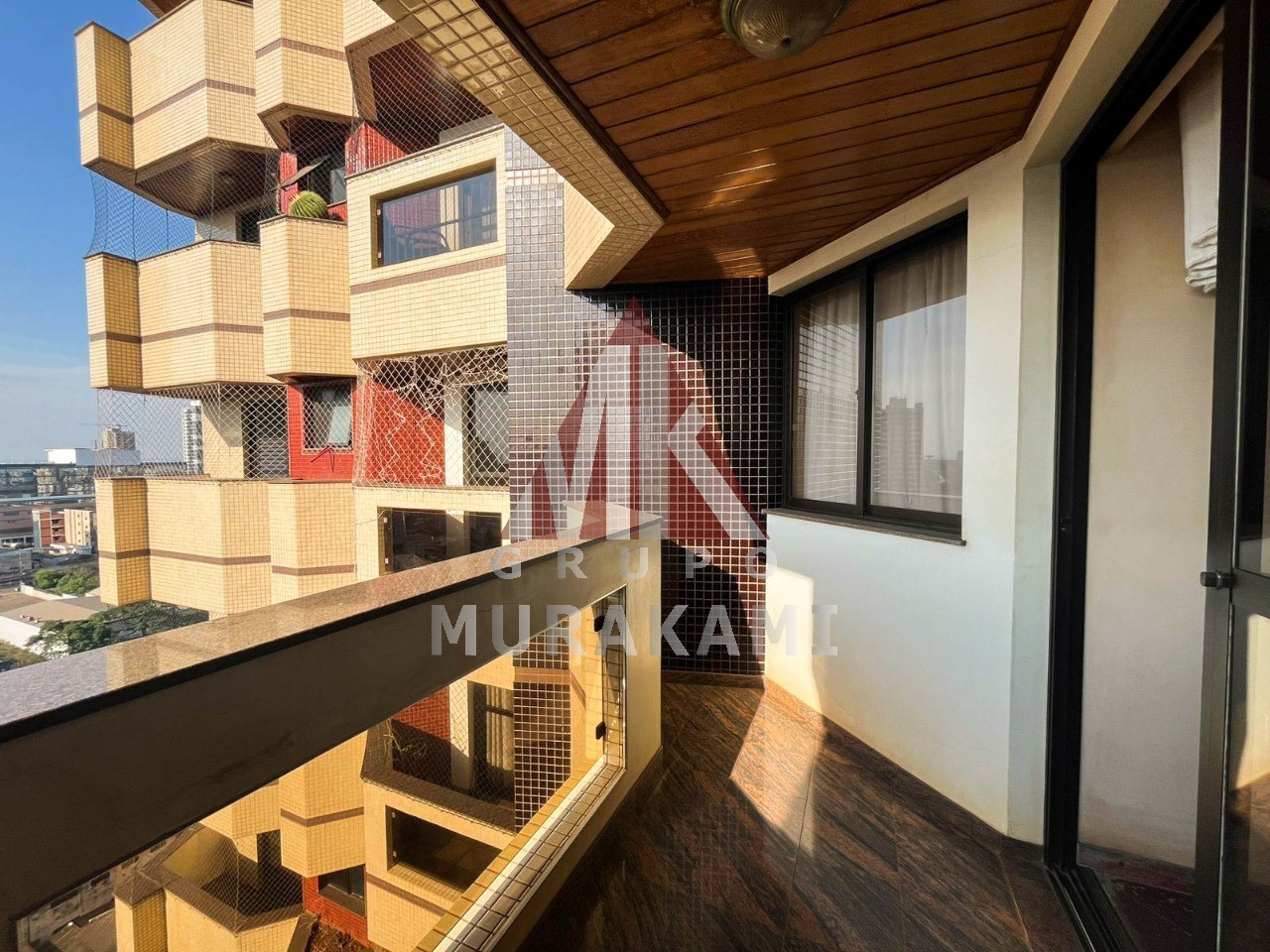 Apartamento à venda com 3 quartos, 189m² - Foto 9