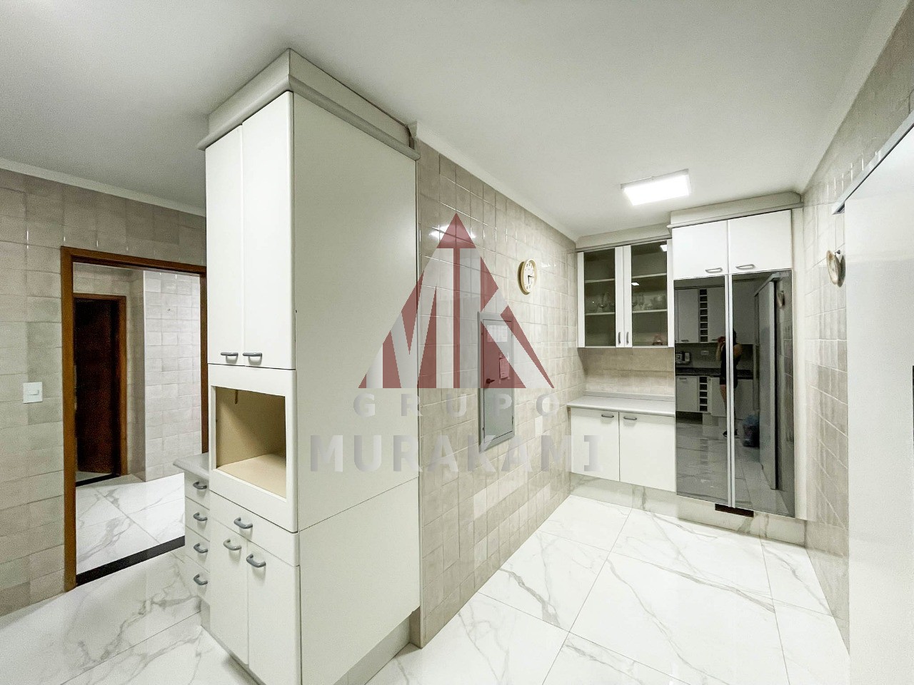 Apartamento para alugar com 3 quartos, 162m² - Foto 14