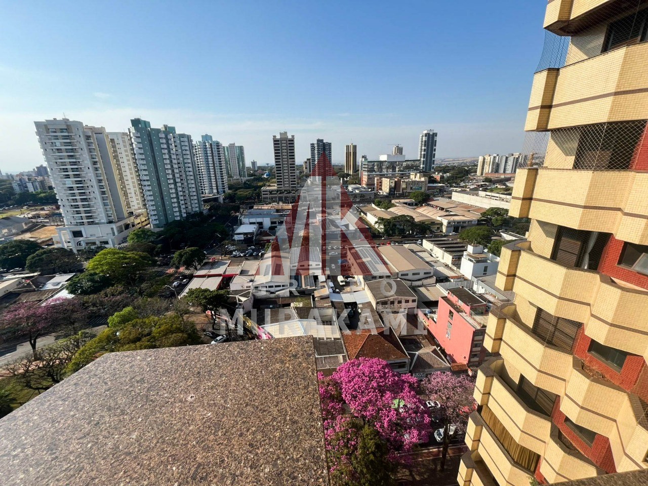 Apartamento à venda com 3 quartos, 189m² - Foto 36