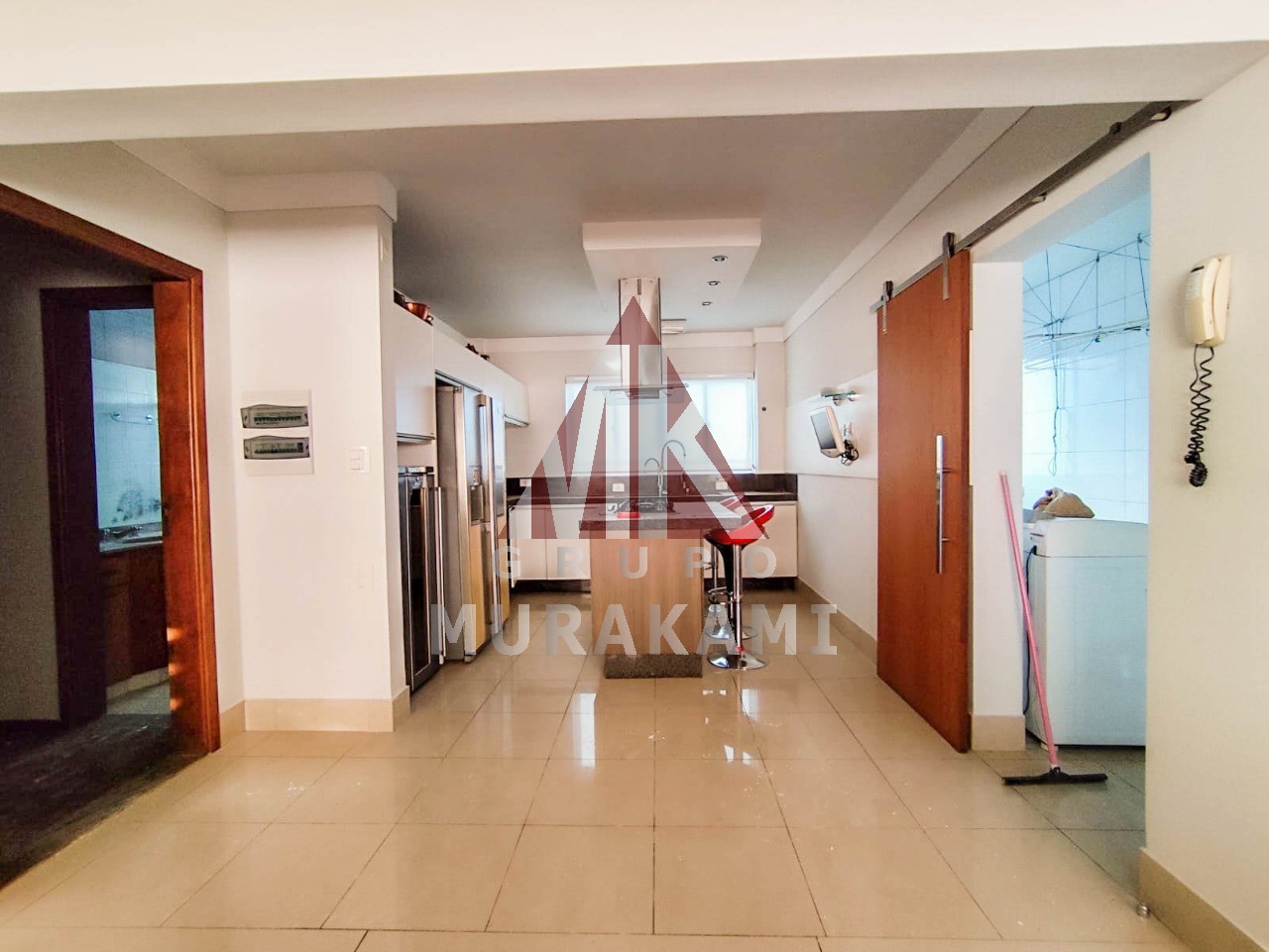 Apartamento à venda com 3 quartos, 136m² - Foto 11