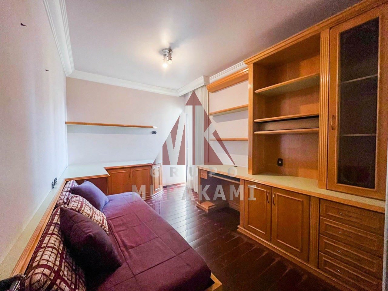 Apartamento à venda com 3 quartos, 189m² - Foto 35