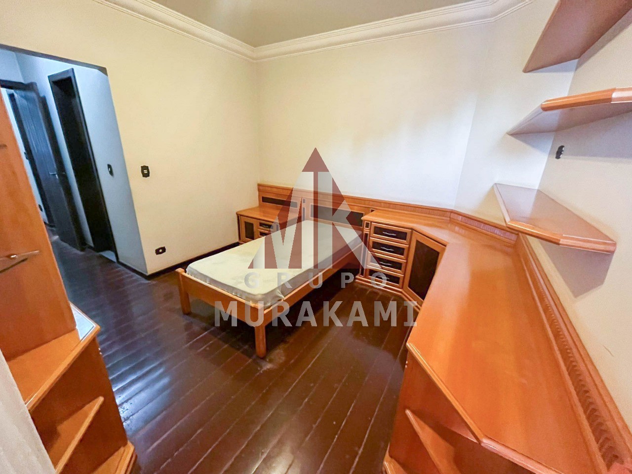 Apartamento à venda com 3 quartos, 189m² - Foto 28