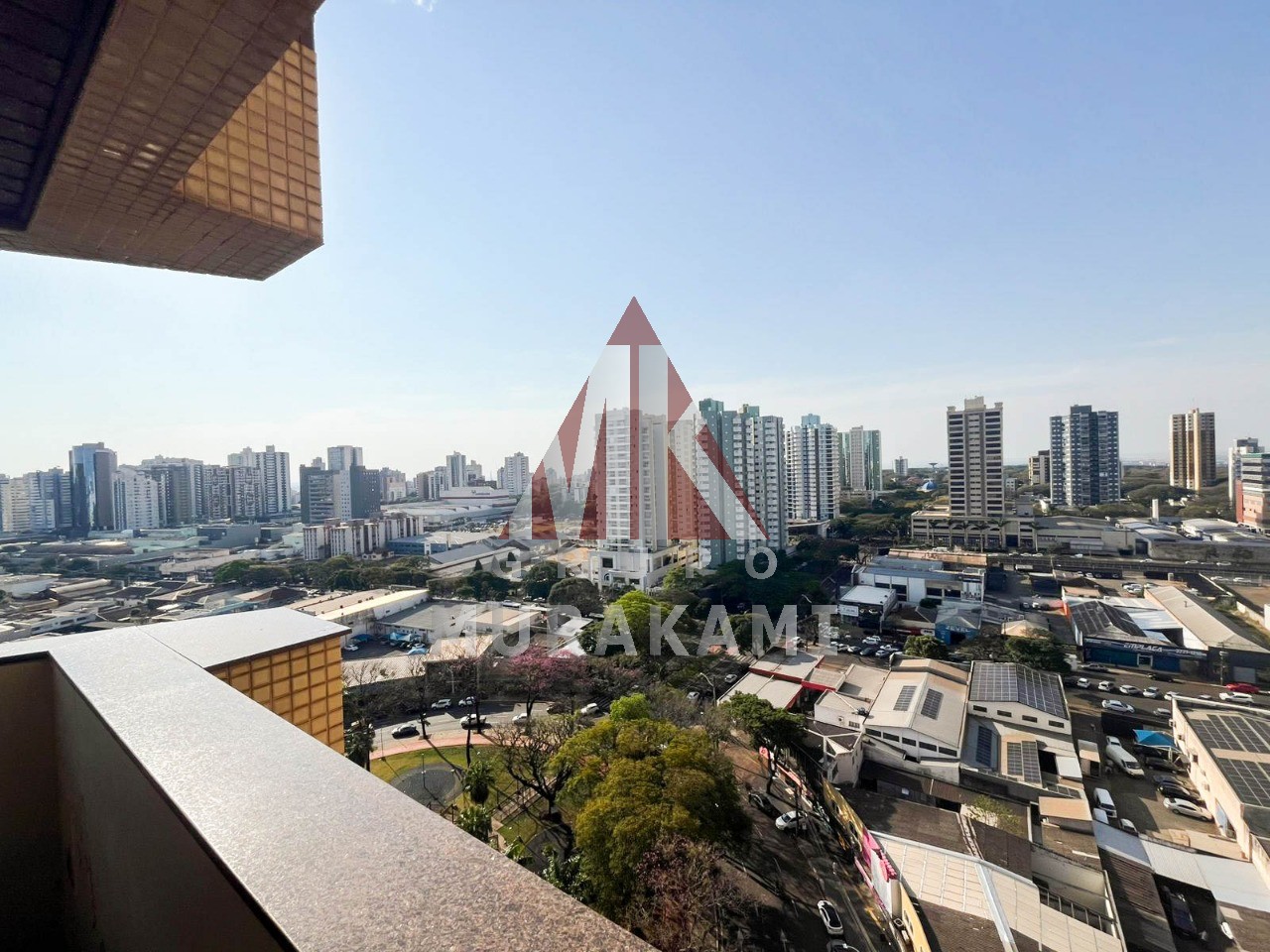 Apartamento à venda com 3 quartos, 189m² - Foto 27