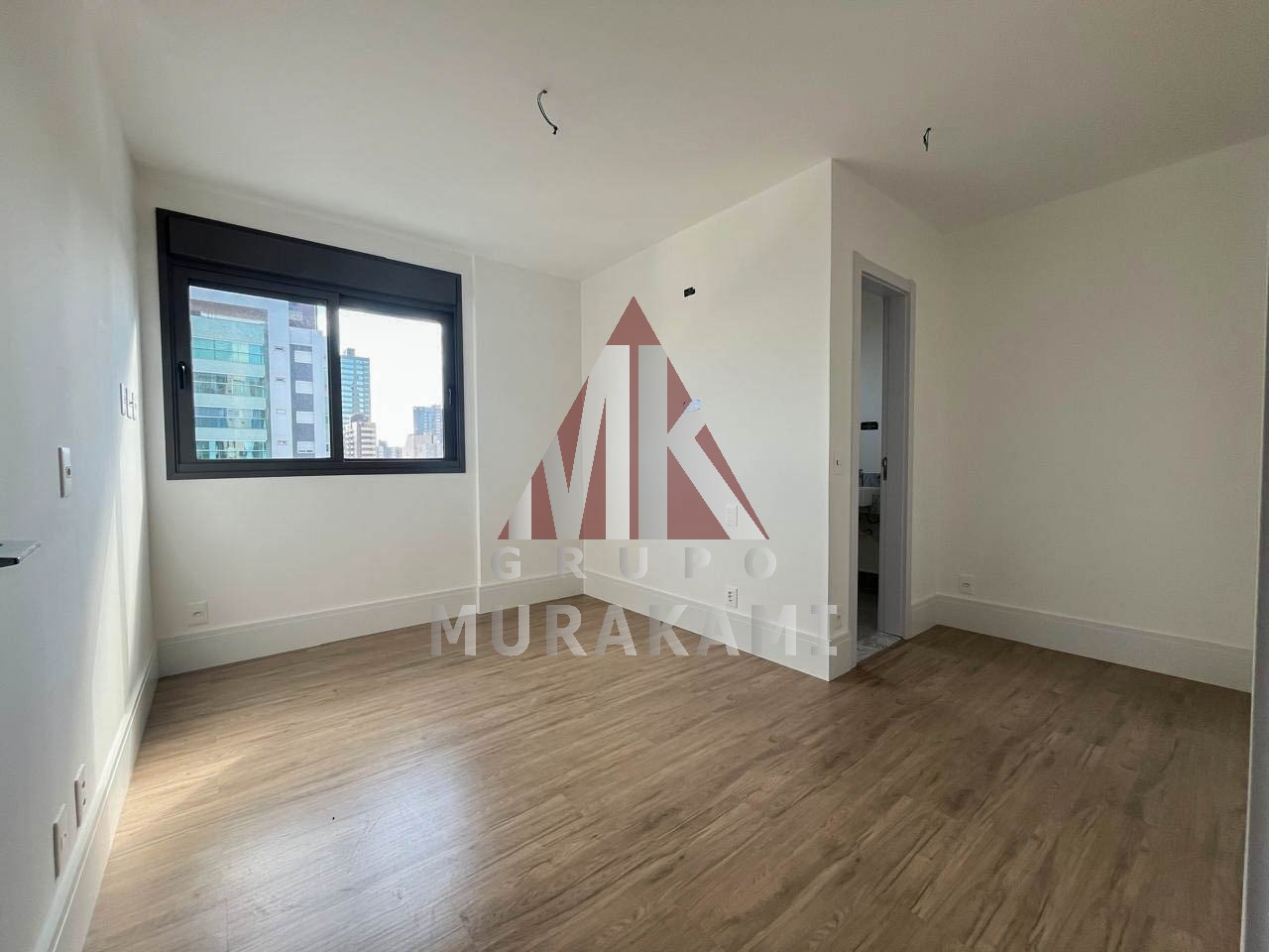 Apartamento à venda com 3 quartos, 250m² - Foto 19