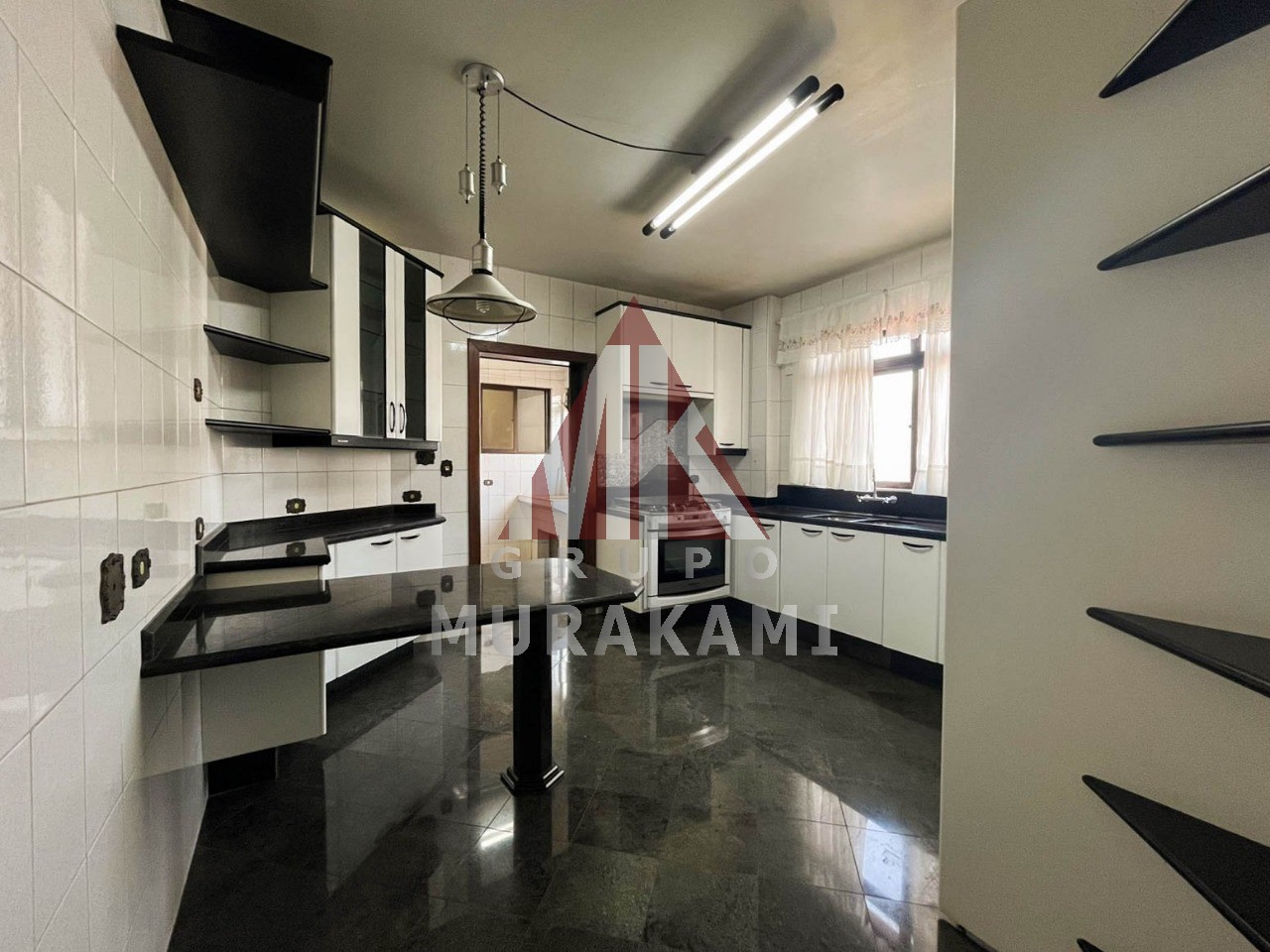 Apartamento à venda com 3 quartos, 189m² - Foto 14