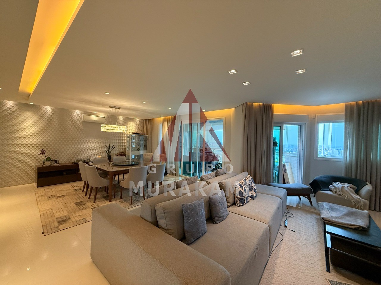 Apartamento, 3 quartos, 210 m² - Foto 2