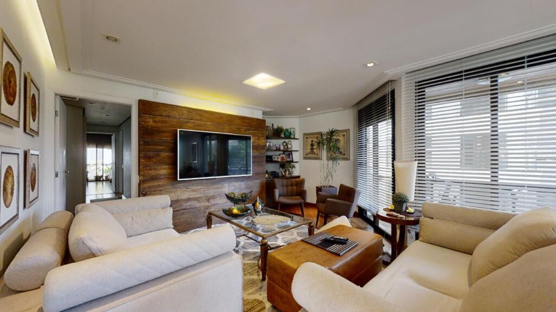 Apartamento, 3 quartos, 170 m² - Foto 2