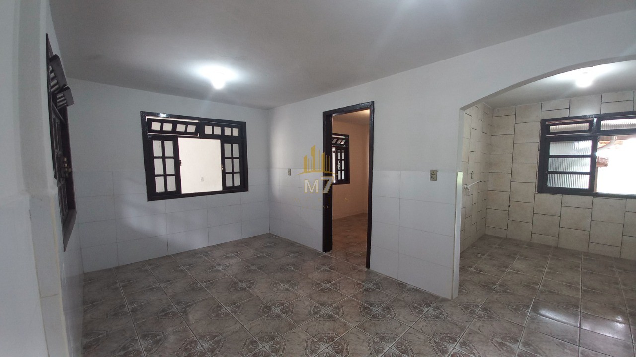 Casa, 2 quartos, 60 m² - Foto 1