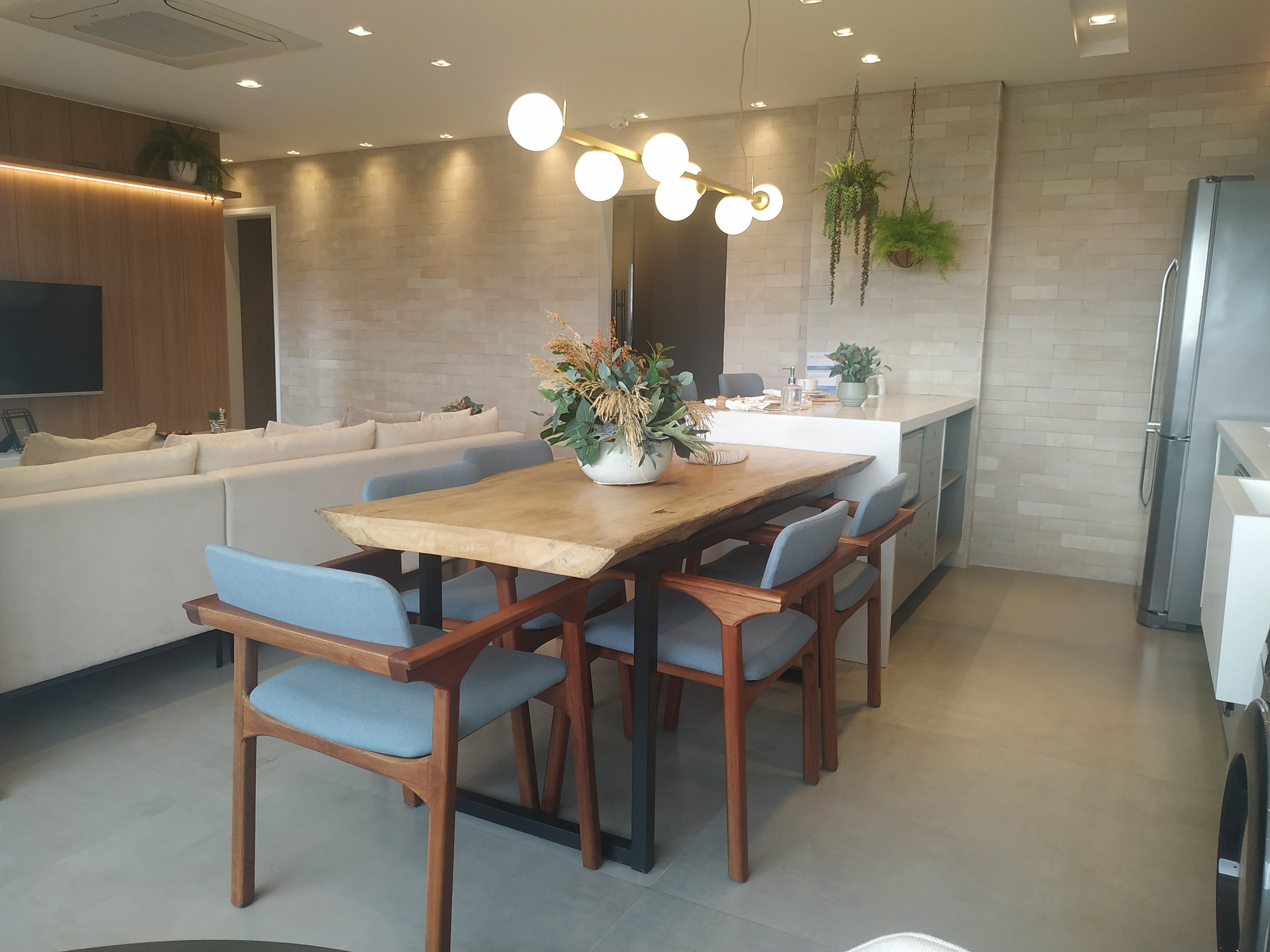Apartamento para venda em Osasco-SP, Vila Yara: 3 quartos, 2 suítes, 2 salas, 2 vagas, 75m² de área.