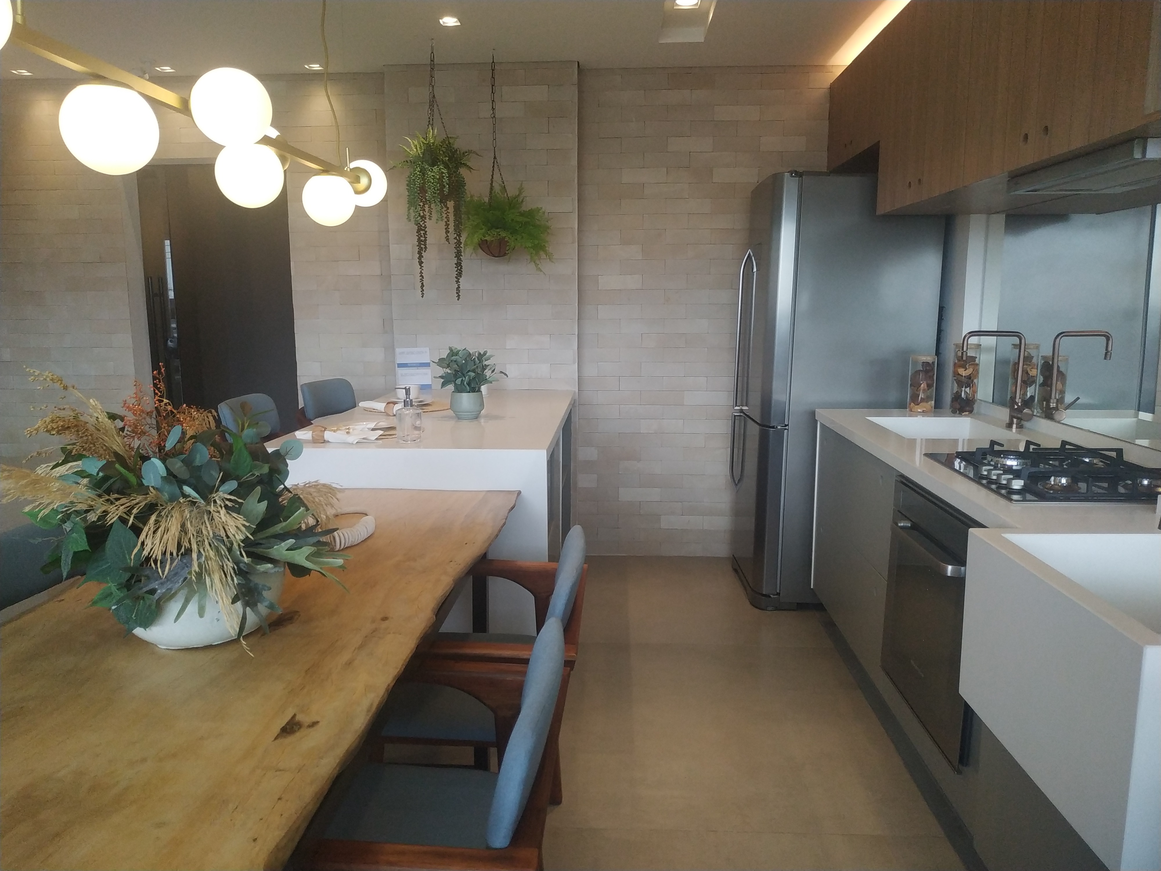Apartamento para venda em Osasco-SP, Vila Yara: 3 quartos, 2 suítes, 2 salas, 2 vagas, 75m² de área.