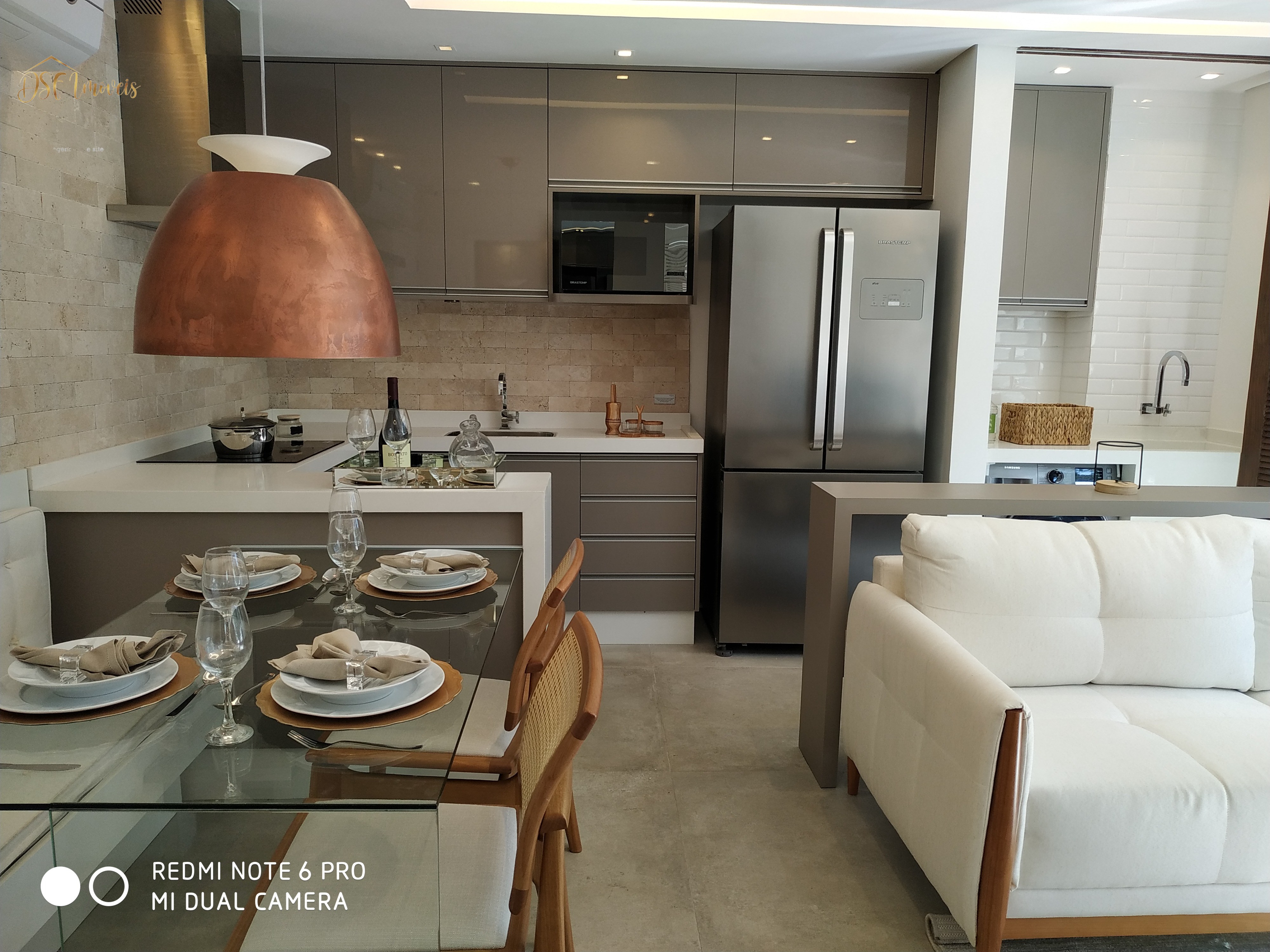 Apartamento à venda em Barueri-SP, Dezoito do Forte/Alphaville: 1 quarto, 1 banheiro, 1 vaga, 46m² de área. Venha conhecer!
