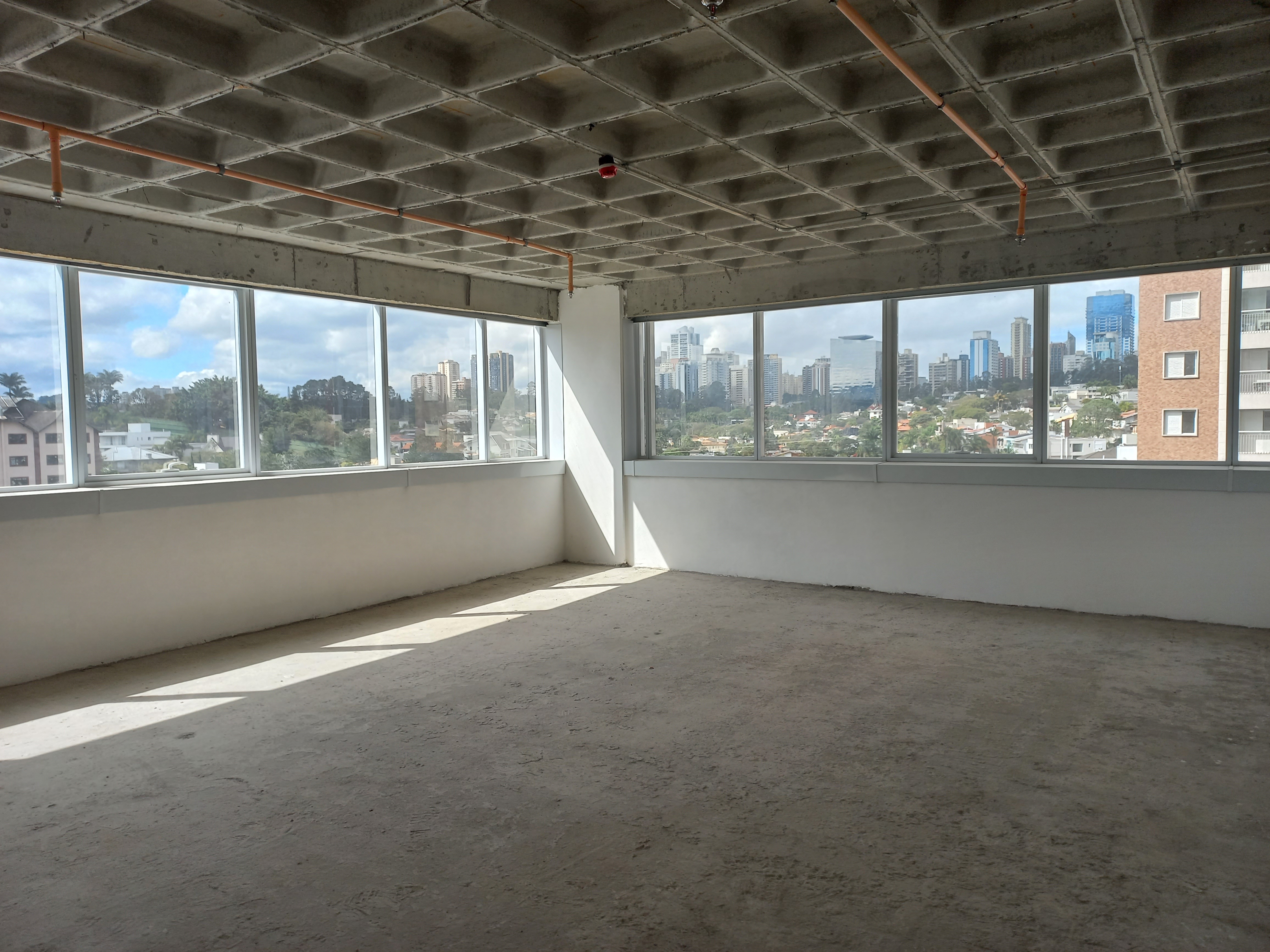 SALA COMERCIAL em BARUERI - SP, DEZOITO DO FORTE EMPRESARIAL/ALPHAVILLE.