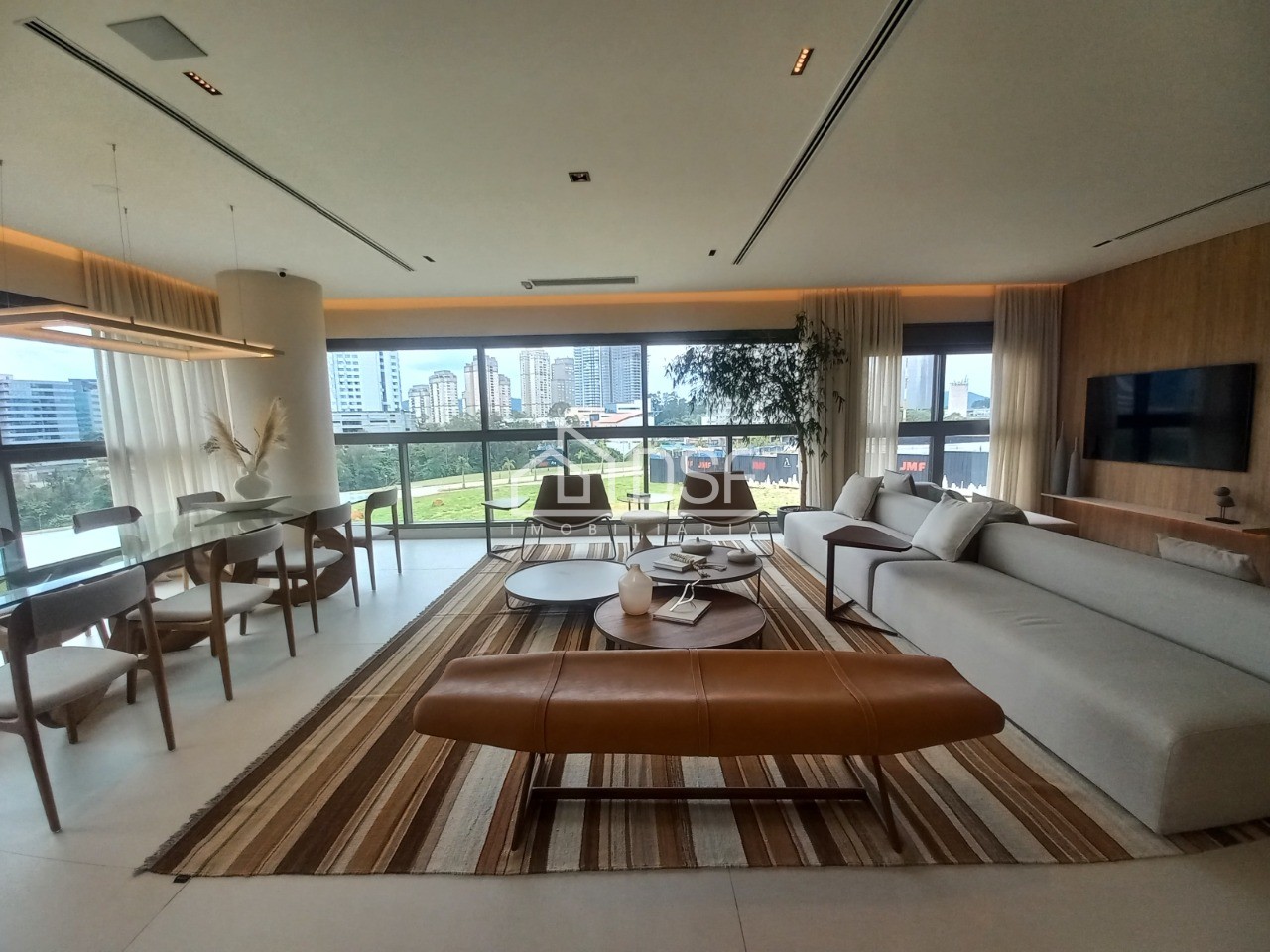 Apartamento de Luxo em Alphagran Alphaville, Barueri-SP: 3 quartos, 3 suítes, 2 salas, 4 banheiros, 3 vagas, 160m². Adquira já!