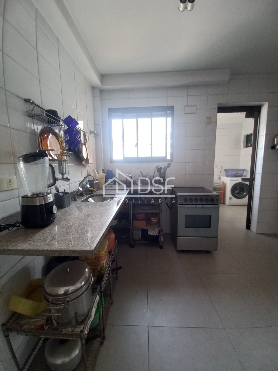 Apto à venda Moema/Pássaros : 3 quartos, suíte, 2 salas, 4 banheiros, 2 vagas de garagem, 95m².