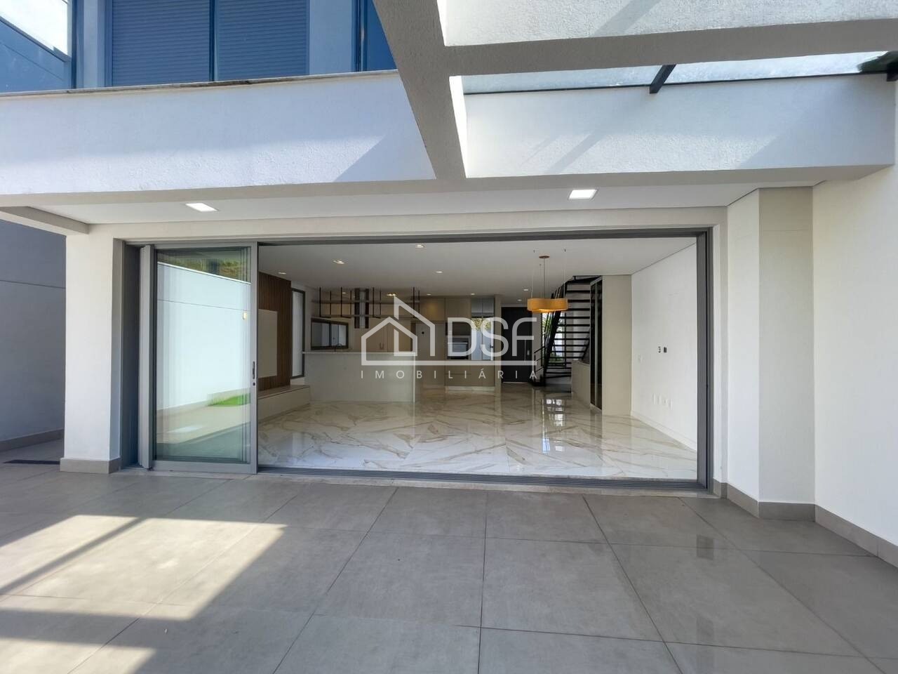 Casa residencial em santana de parnaíba - sp, tamboré