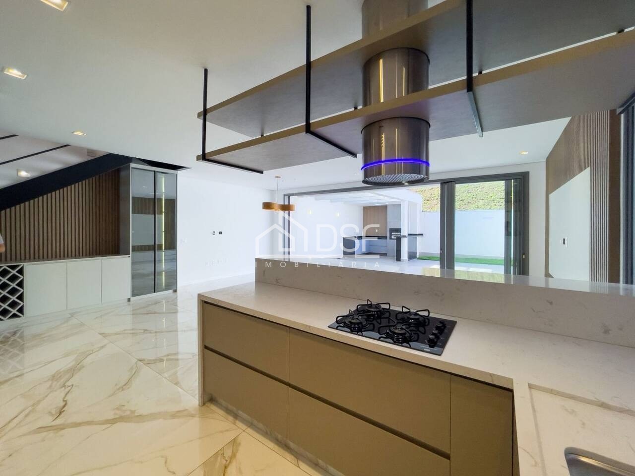 Casa residencial em santana de parnaíba - sp, tamboré