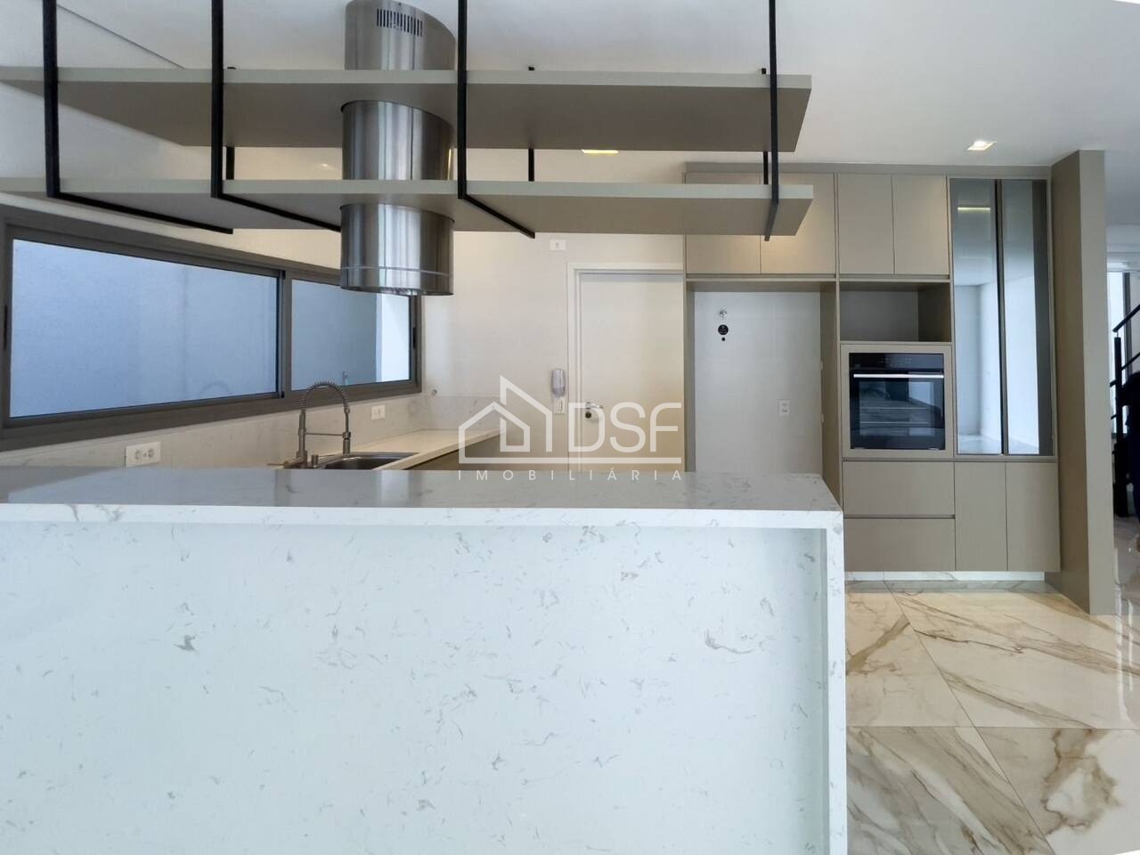 Casa residencial em santana de parnaíba - sp, tamboré