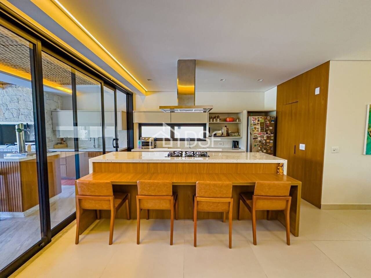 Casa residencial em santana de parnaíba - sp, alphaville