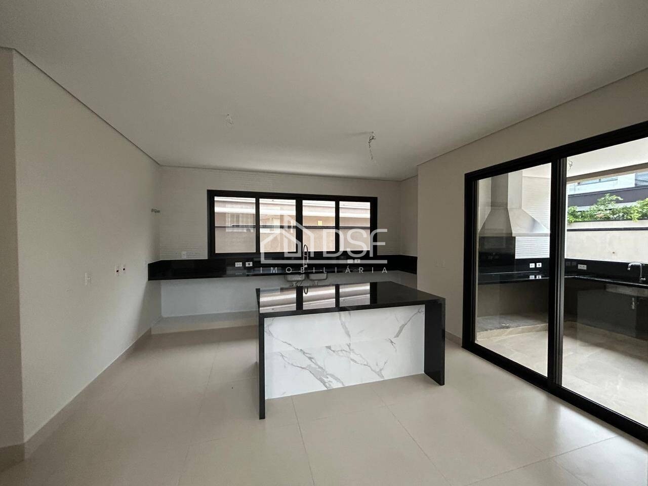 Casa residencial em santana de parnaíba - sp, alphaville