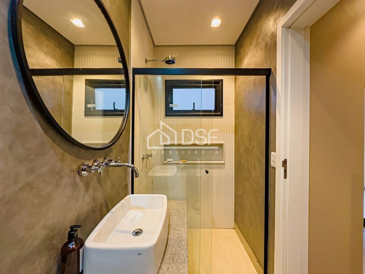Casa residencial em santana de parnaíba - sp, alphaville