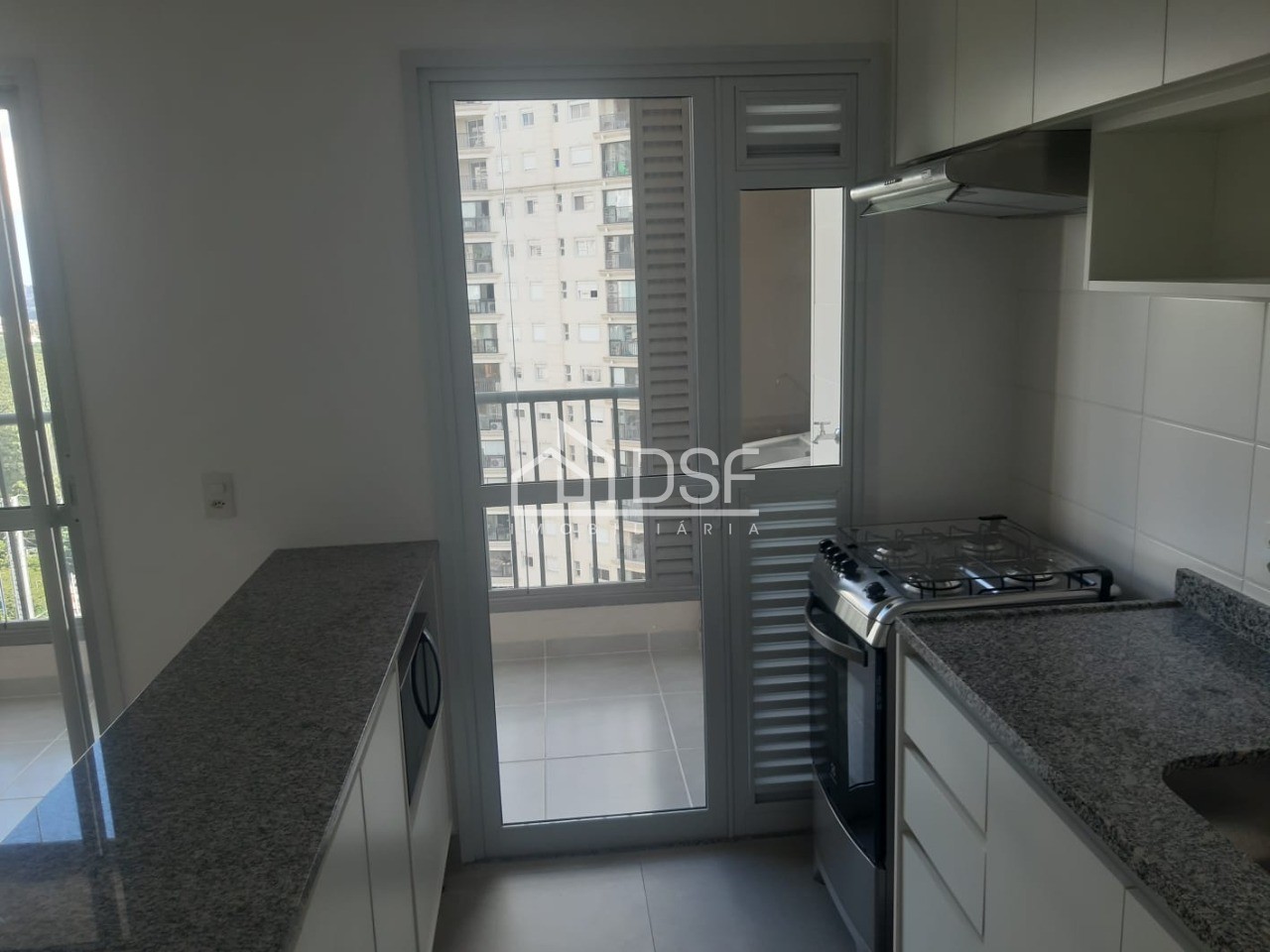 Imperdível! Apartamento à venda em Alphaville Empresarial, Barueri-SP. 2 quartos, 2 salas, 1 vaga, 52m².