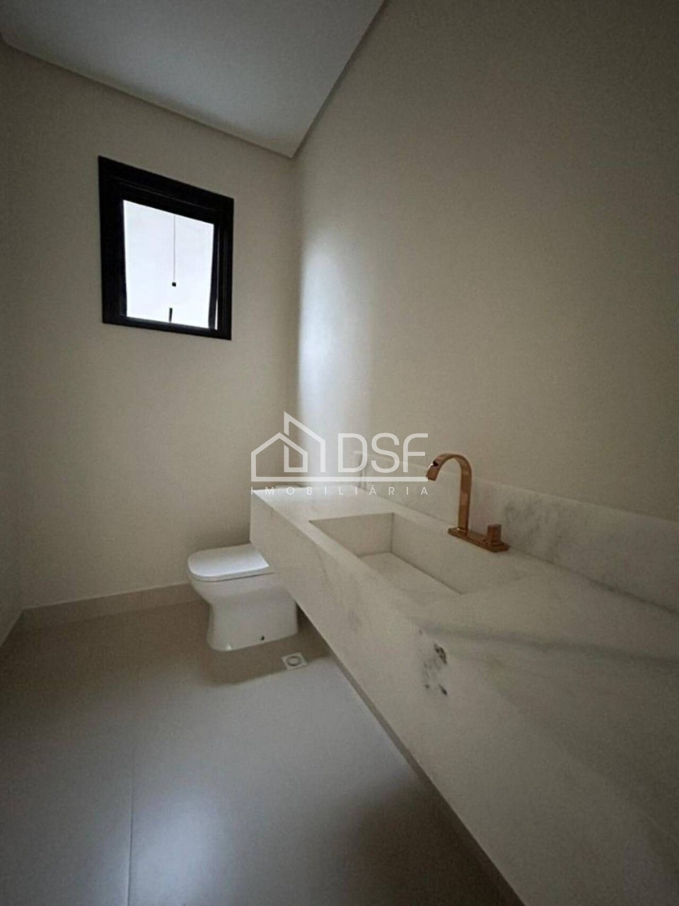 Casa residencial em santana de parnaíba - sp, alphaville
