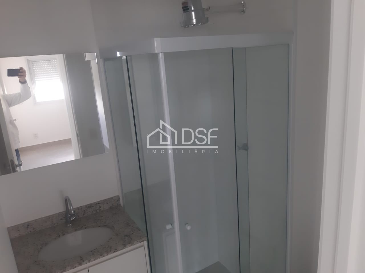 Imperdível! Apartamento à venda em Alphaville Empresarial, Barueri-SP. 2 quartos, 2 salas, 1 vaga, 52m².