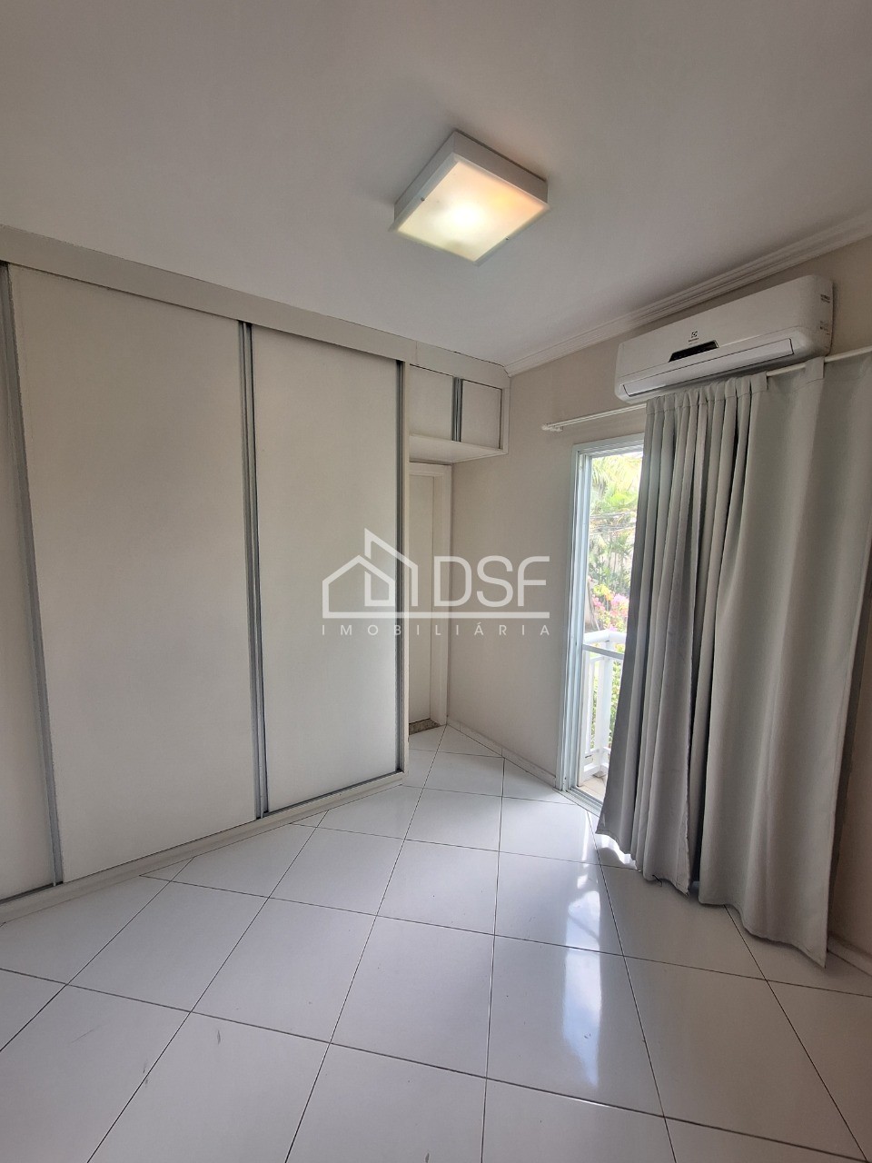 Casa residencial em barueri - sp, jardim regina alice