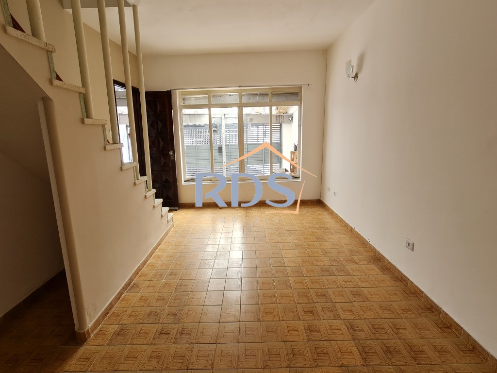 Casa à venda com 3 quartos, 181m² - Foto 2