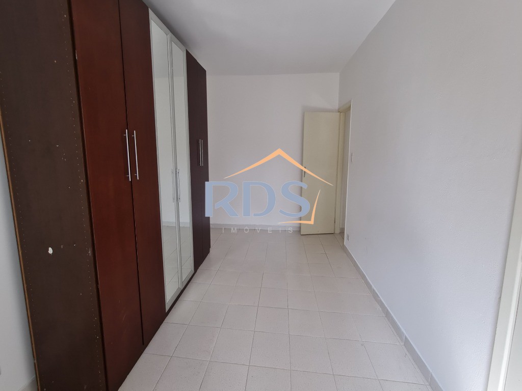 Casa à venda com 3 quartos, 181m² - Foto 7