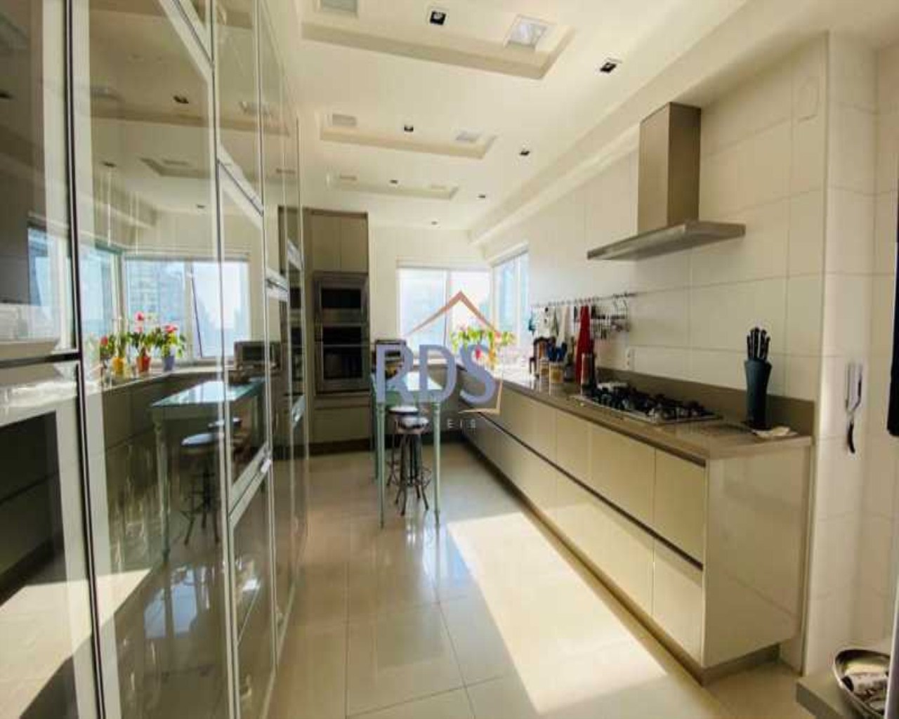 Apartamento, 3 quartos, 251 m² - Foto 22